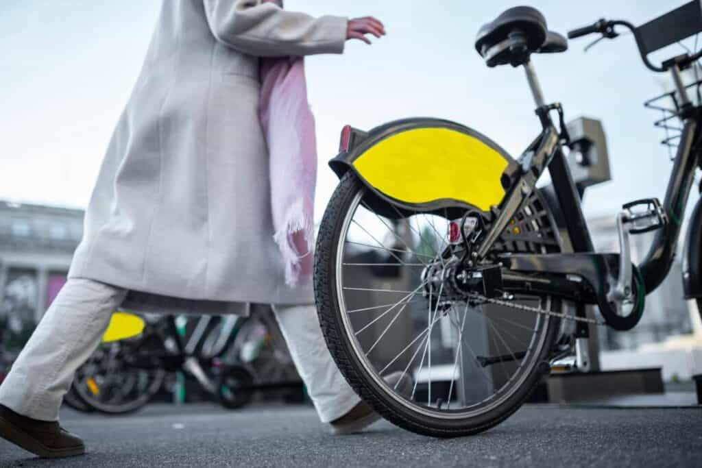 Mobilità dolce: camminare e spostarsi in bici
